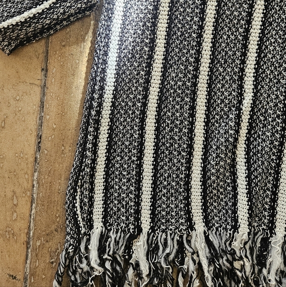 Topshop Striped Mockneck - Picture 3 of 4